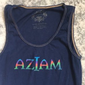 Aziam navy graphic print yoga tank size M